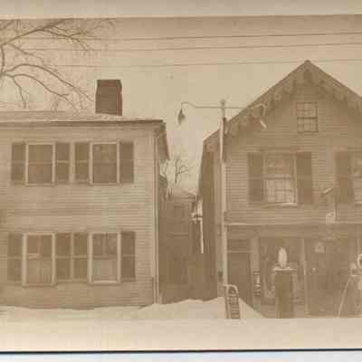 Maine St South of Pleasant St