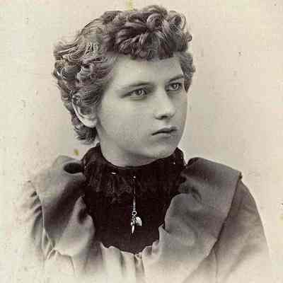 Unidentified young woman