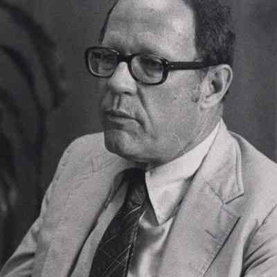 A photo view of Philip Wilder.