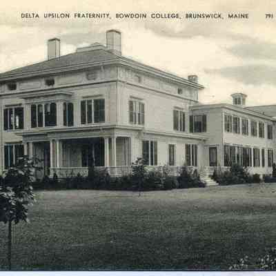 Delta Upsilon fraternity house