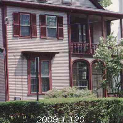 A photo of JL Chamberlain Museum.