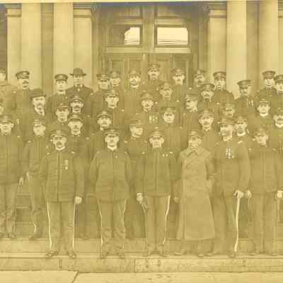 Civilians and Soldiers, 1906
