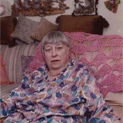 A photo view of Margaret Steele.