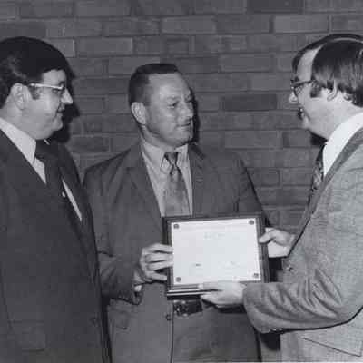 A photo view of Kenneth Kronstrand.
