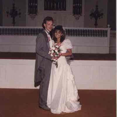 A photo view of Andrew & Carol James.
