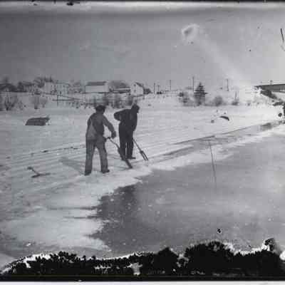Harvesting Ice in Androscoggin River