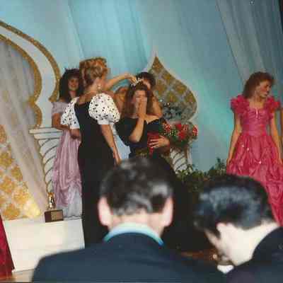 Lisa Kelly watching the crowning of Crystal Hurd