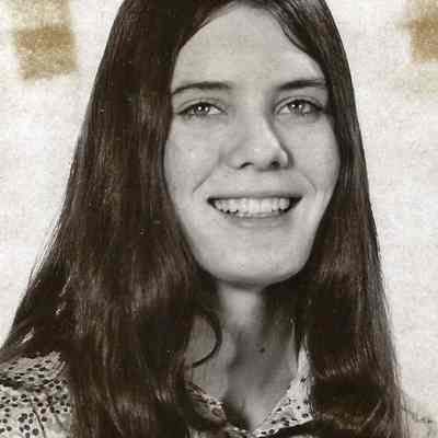 A B/W photograph of Barbara Aldridge, contestant # 5,
