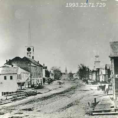A photo of Maine Street looking south.