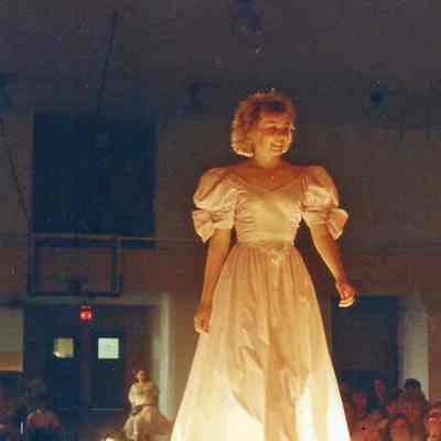 Robin Moody returning to the stage.