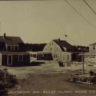 The Driftwood Inn, Bailey Island