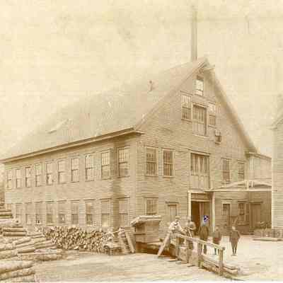 A photo of the Cove Mill.
