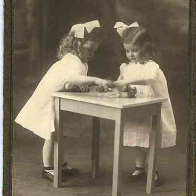 Audrey and Bettina Burnett
