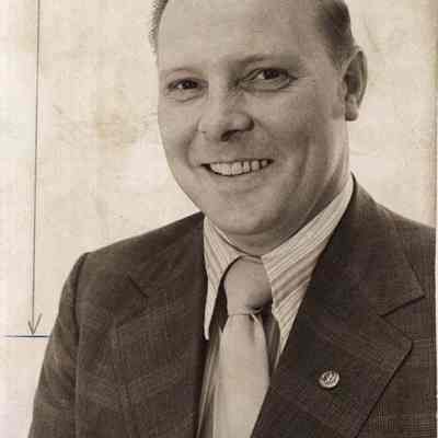 A photo view of Gordon Hersom. 5/19/1972.