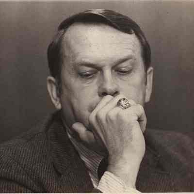 A photo view of David White.