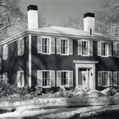 A photo of the Dunning-McKeen House. c.1806.