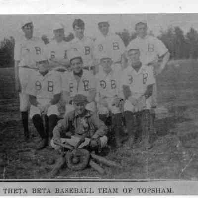 Theta Beta Baseball Team