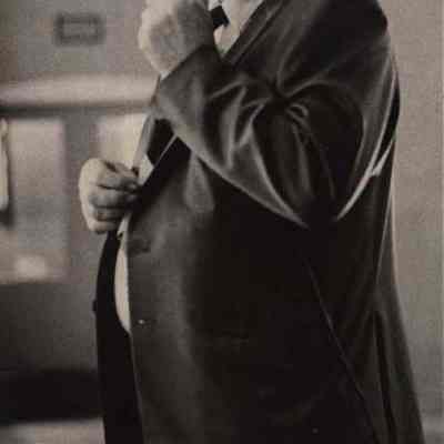 A photo view of Dr. George Thomas.