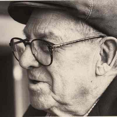 A photo view of Cecil Pierce. 4/10/1992.