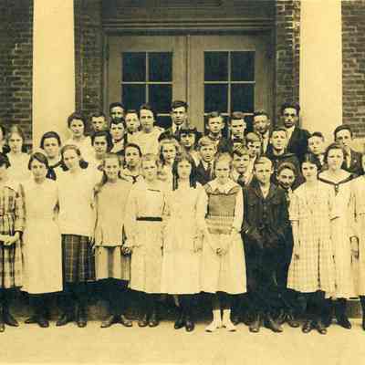 Brunswick Grammar School Class of 1919