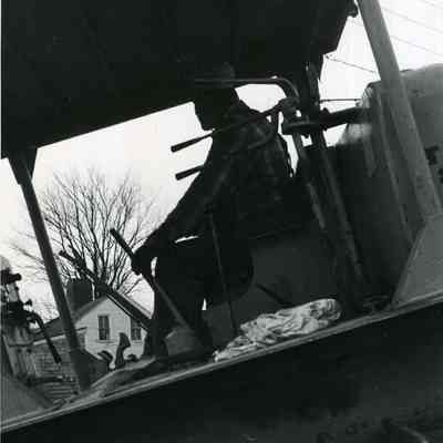 Bull Dozer Operator