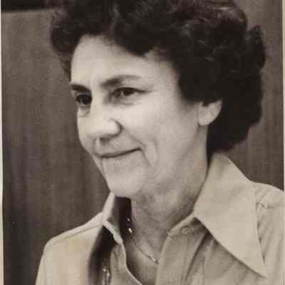 A photo view of Charlotte Guptill.
