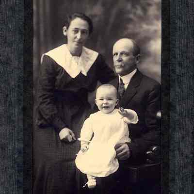 Annie & Charles Carruthers