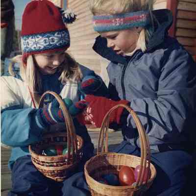 A photo view of (l to r) Sandy Beaulieu and Ellen Grimnes. 3/24/1989.