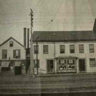 Maine Street, Brunswick