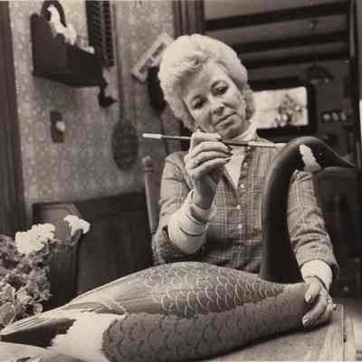 Barbara Boyland Painting a Decoy