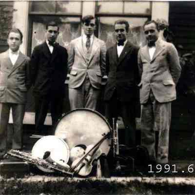 Photo of the Brunswick Troubadours.