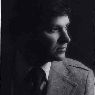 A photo view of Tom Jones. 7/31/1979.