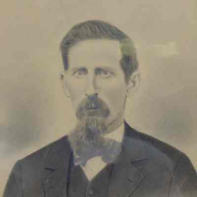 Sumner L. Holbrook