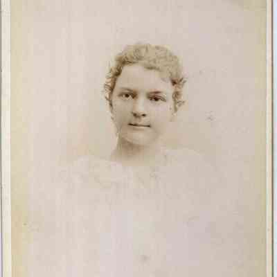 Frannie Sawyer