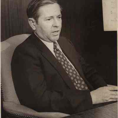 A photo view of Elwin Thurlow.