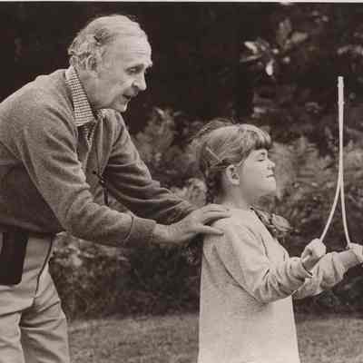 A photo view of Harvey Howells and Mary Callahan. 9/13/1977.