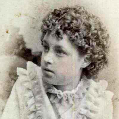 Unidentified young girl