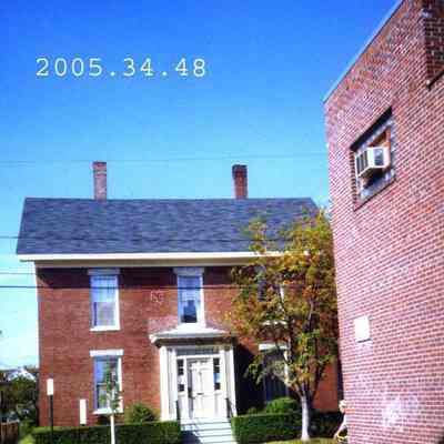 Photo of the house at 2 Lincoln Street.