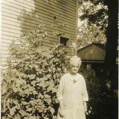 Evelyn Edwards
