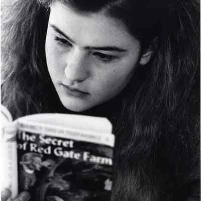 A photo view of Elizabeth Oreneck. 4/30/1992.