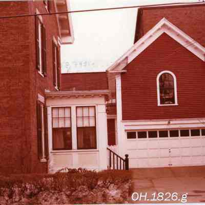 2 Lincoln Street garage