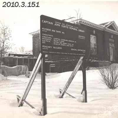 Construction Sign at the Curtis Memorial Library