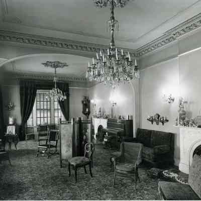 A photo of the drawing room of the Alfred Skolfield house.