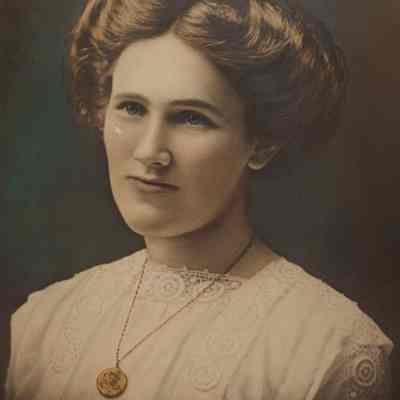 A photo of Jane Mountford Howes MacIntire.