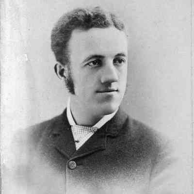 Malcolm Curtis