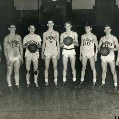 BHS Basketball Team, 1945-46