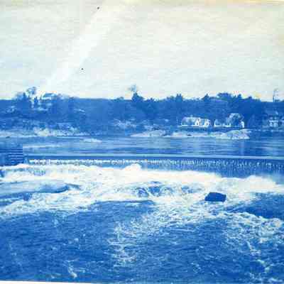 Brunswick-Topsham Falls