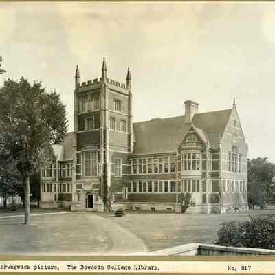 Bowdoin Collaga Library