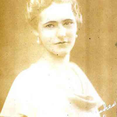 A photograph of Elizabeth Lidback class of 1933.