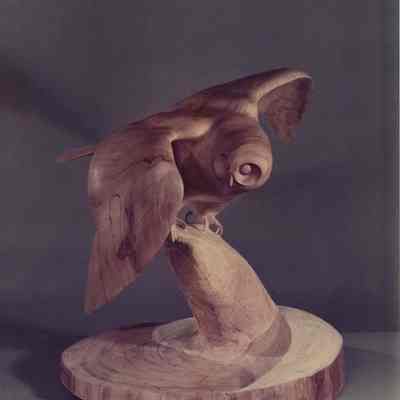 Snowy Owl Sculpture